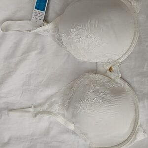 Natori Underwrite bra 32 DDD